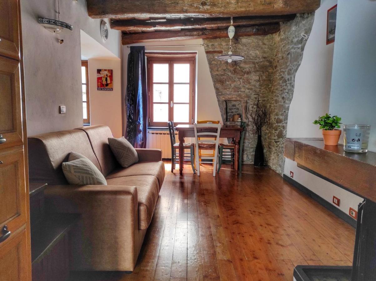 Апартаменти Antico Borgo Бруньято Екстер'єр фото
